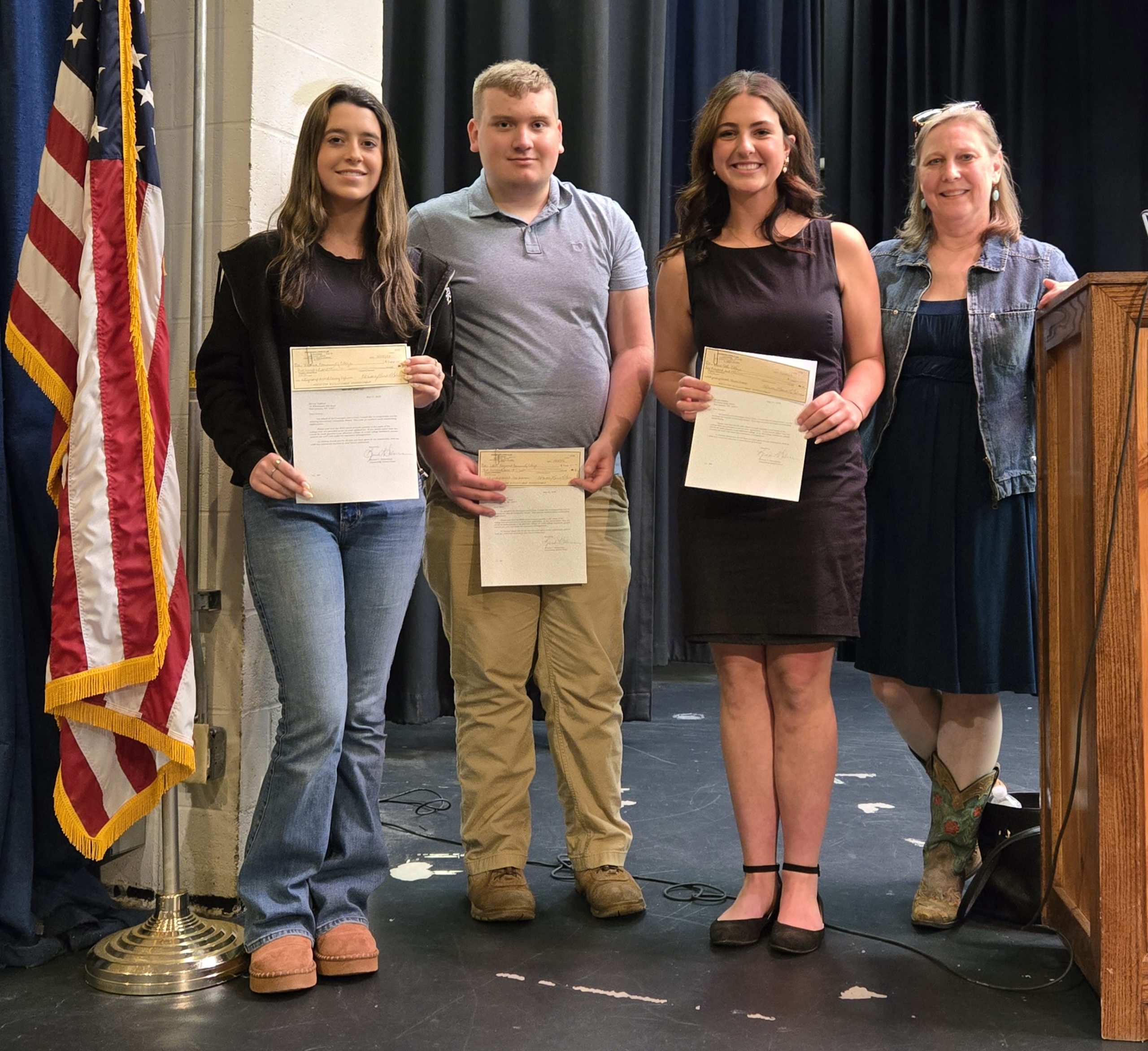 Souhegan Lions Club awards $2,000 in scholarships to Mascenic Regional High students
